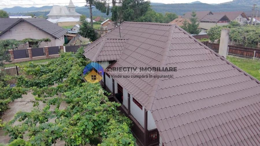 Casa de vanzare cu peisaj deosebit - Savinesti, jud. Neamt  - 3