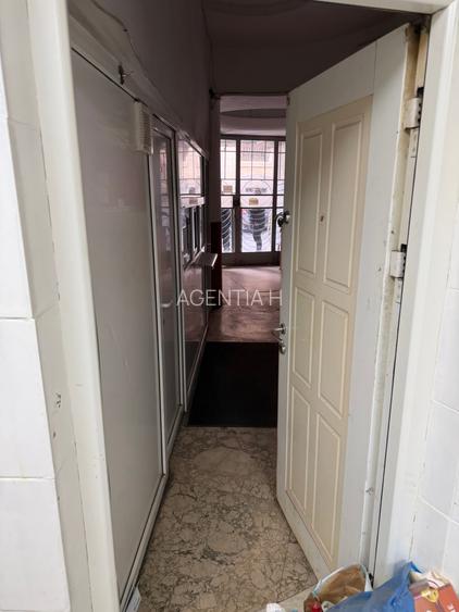 Spatiu Comercial Centrul Vechi Bucuresti - zona superturistica, bloc pe lista - 8