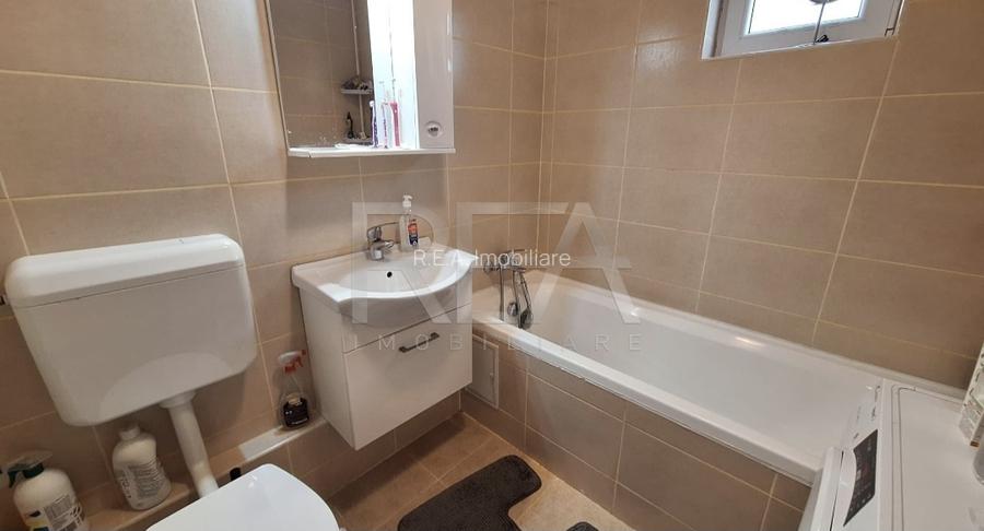 3 camere, et 3/8, bloc 1984, centrala, renovat- Gorjului - 7