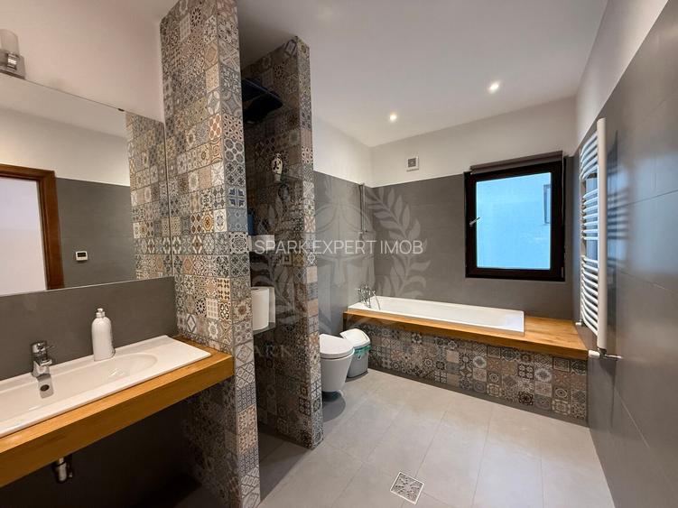 CASA /RESEDINTA//CLINICA //BIROURI// ANA IPATESCU// PLOIESTI - 7