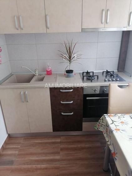 GARSONIERA- APARATORI, CENTRALA, PARCARE SUPRATERANA, BLOC NOU - 4