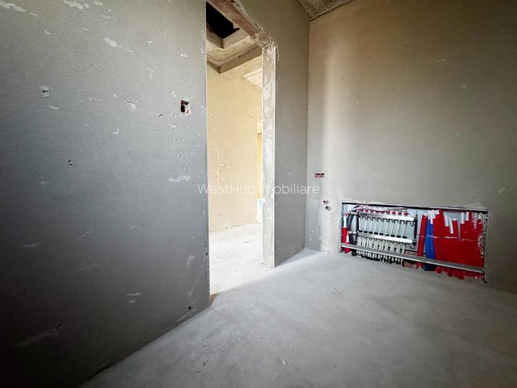 Duplex 3 camere 71mp utili + terasa 14mp, 315mp teren, Mosnita Noua  - 13