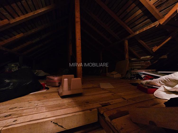 Vanzare vila 6 camere, mobilata si utilata, in Banesti - 40