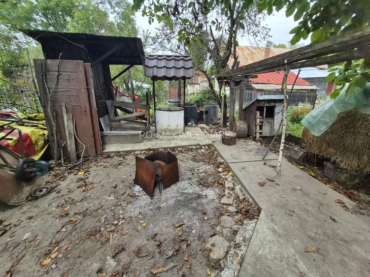 Vila 4 camere + teren 818 mp central Provita de Sus (lângă școală) - 34