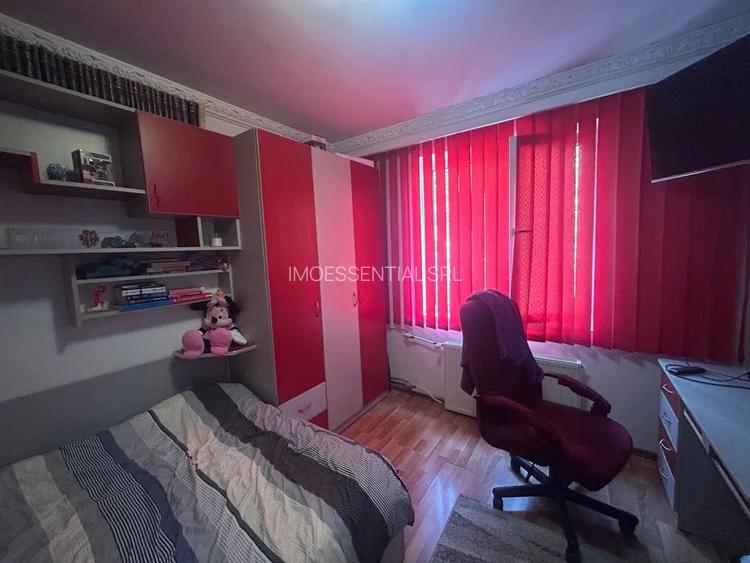 3 camere decomandat Drumul Taberei zona Ghencea - 4