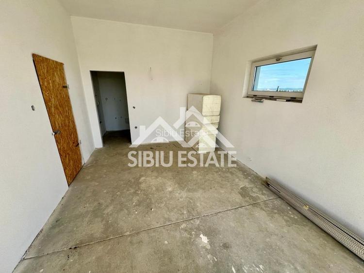 Casă Individuală cu Garaj , Calea Cisnadiei, zona Casa de Apă - 7