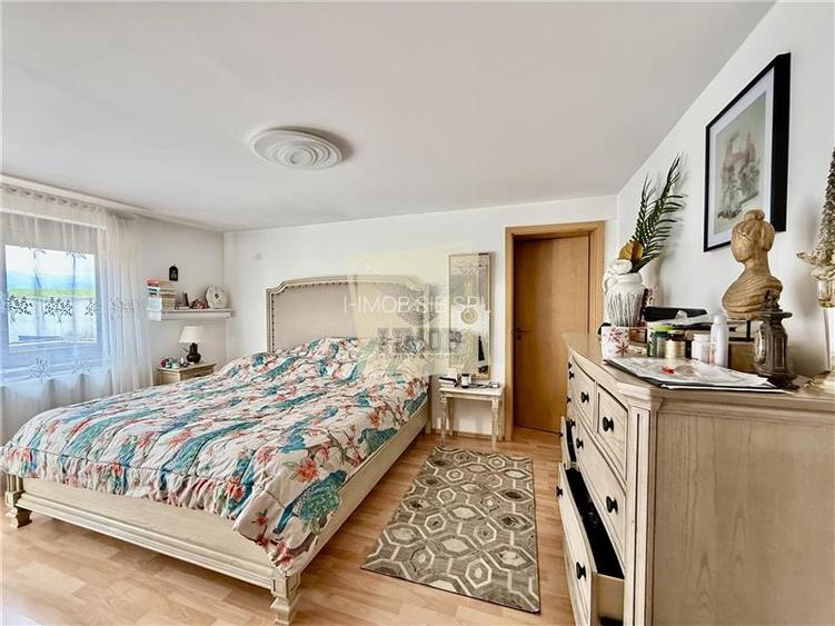 Casa moderna 6 camere 2 bai terasa garaj 654 mp teren Selimbar - 8