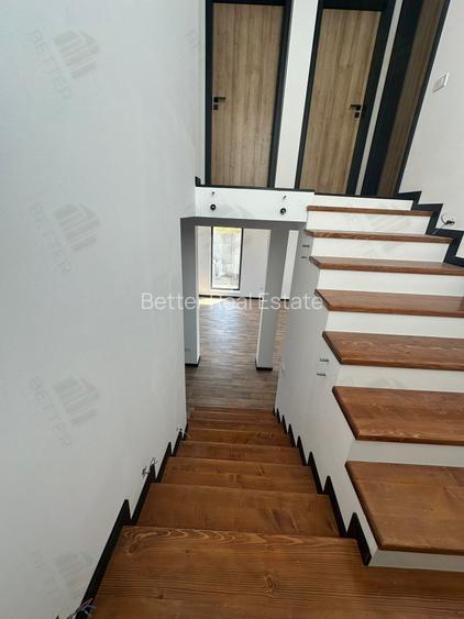 Casă modernă P+1 în Comuna Berceni – 4 camere, teren 310 mp, utilități - 15