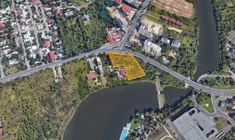 TEREN INTRAVILAN CU IESIRE LA LAC– OPORTUNITATE UNICA IN ZONA - 3