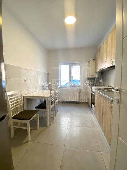 Apartament 2 camere de vanzare in Floresti - 4