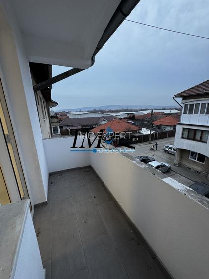 Apartament de vânzare - 12