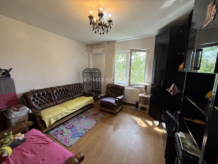 Ap 3 camere - transformat din alipirea a 2 garsoniere - 62 mp - parter - 3