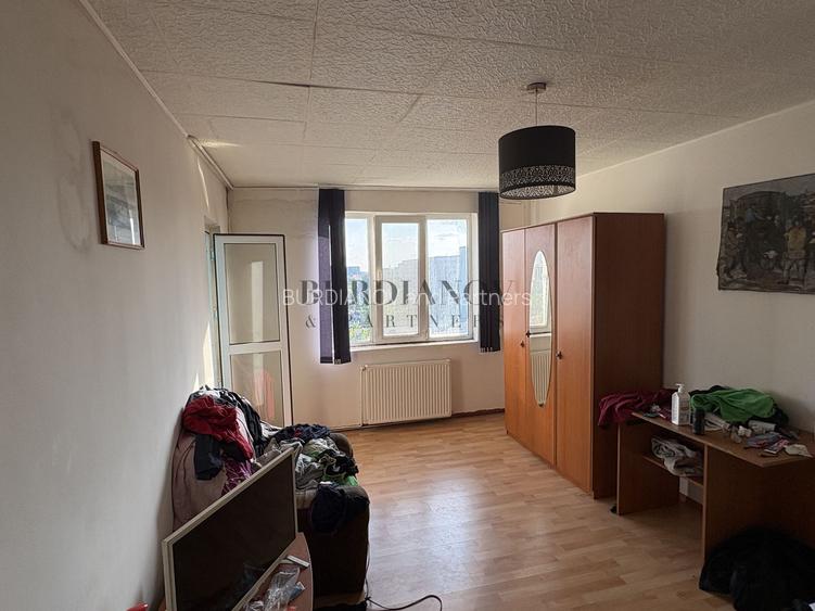 Apartament cu 3 camere - Centrală proprie - Metrou Apărătorii Patriei - 4