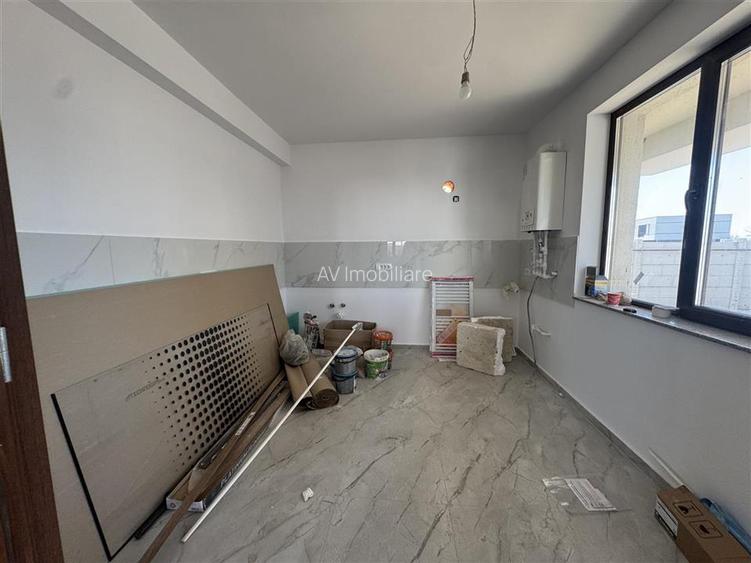 VILA INDIVIDUALA PRELUNGIREA GHENCEA - TEREN - 4 camere | BUCATARIE INCHISA | DR - 13