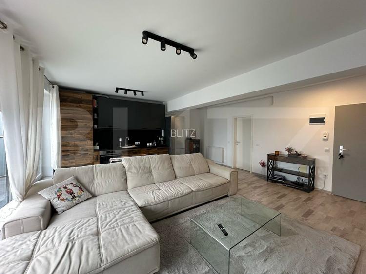 Apartament cu 2 camere, 67 mp, lux cu priveliste panoramica, zona Coresi - 2