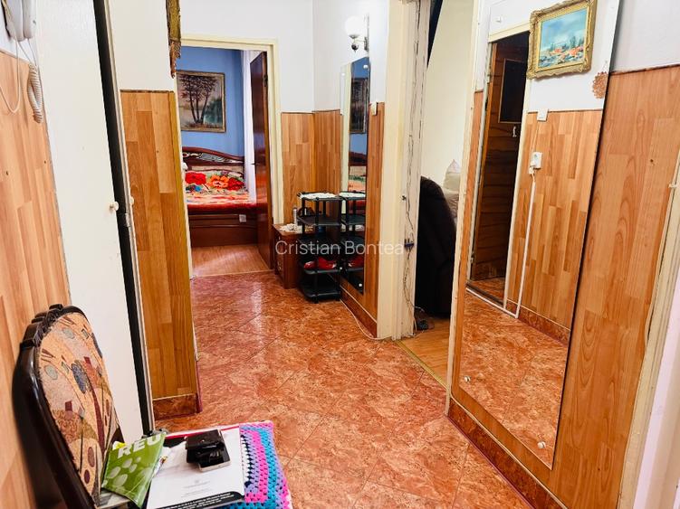 Vand apartament decomandat 2 camere - 4