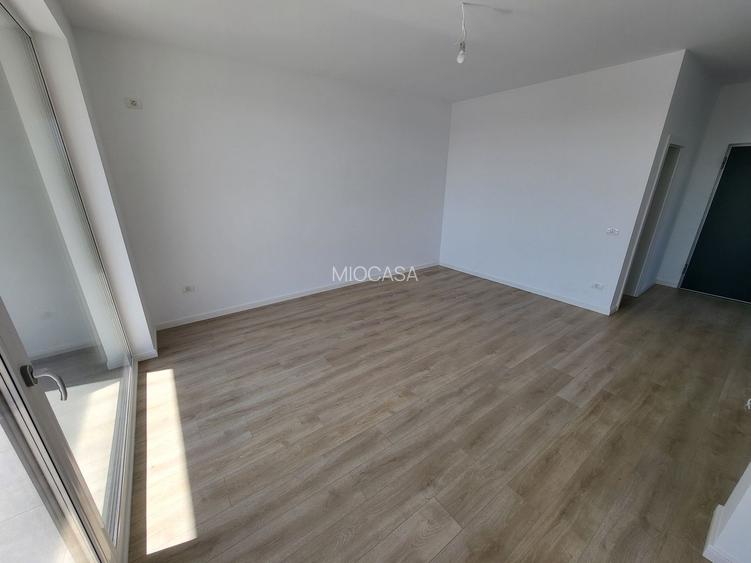 FARA Comision. BLOC NOU in ORAS. Bucatarie inchisa. TERASA 10 mp. - 4