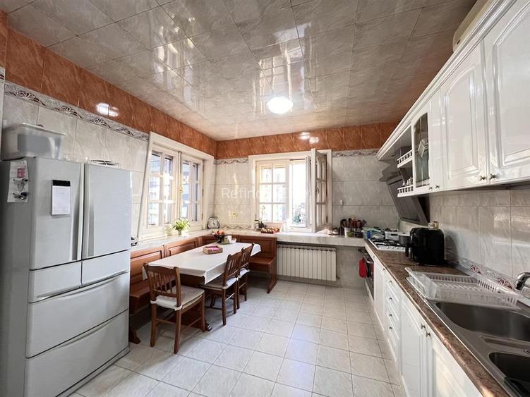 Vanzare imobil D+P+2 | 13 Septembrie - Marriott | teren 650 mp | 1100 mpc | adap - 18