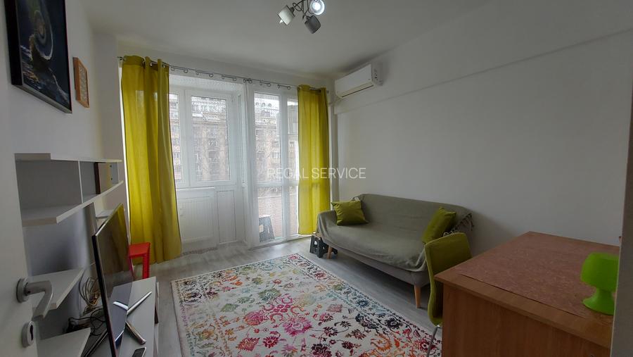 PIATA ROMANA -MAGHERU - 6