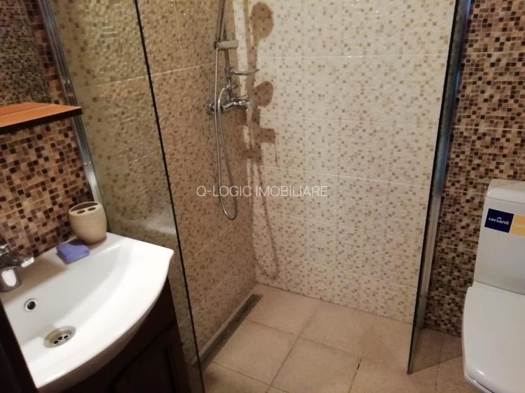 Casa 6 camere libera la vanzare zona AFI - 25