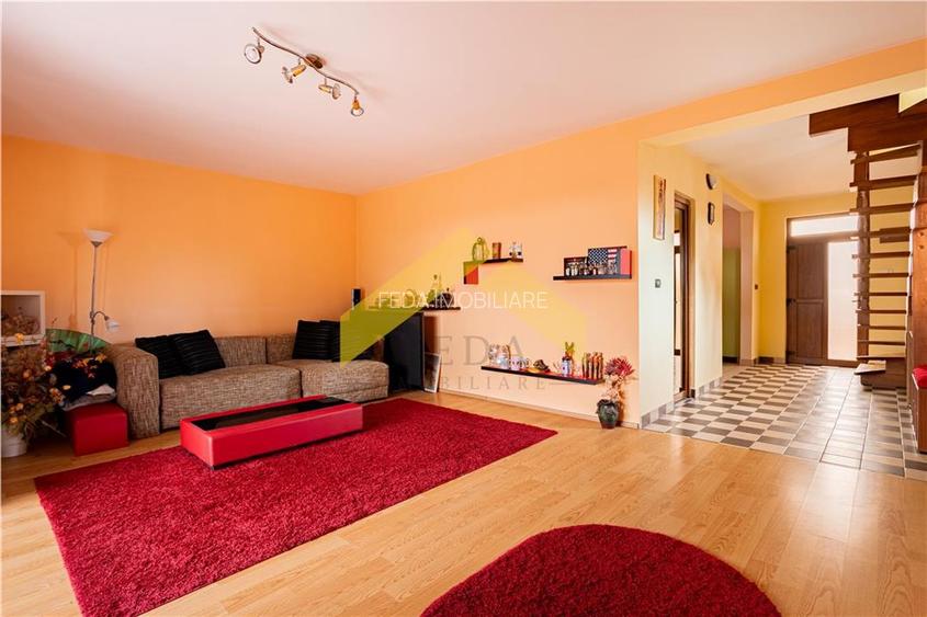 Casa cu etaj de vanzare Zimandu Nou - 8