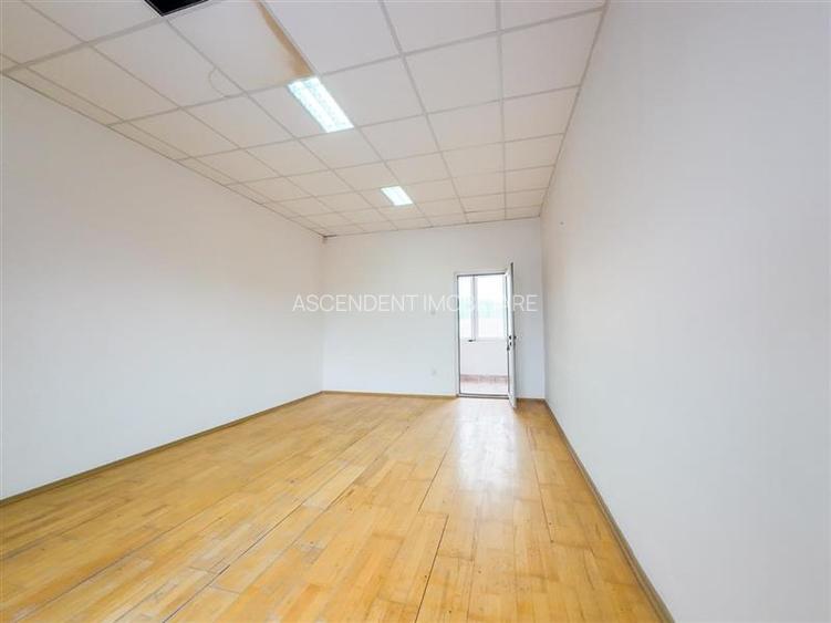 FILM! Spatiu comercial pe 150mp, compozitie adaptabila, Central, Covasna - 2
