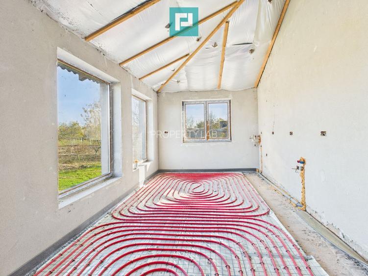 Proprietate impresionantă în Nădab - 11