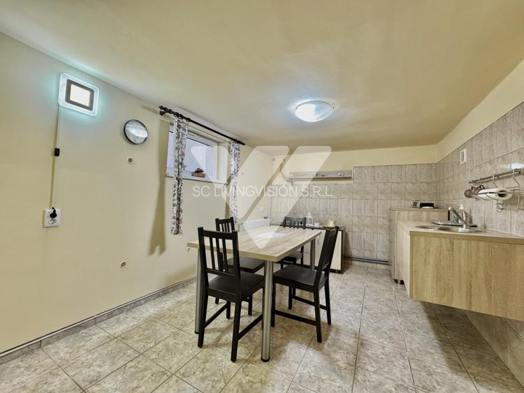 Apartament la casa – 4 camere + demisol util + curte si garaj Sibiu - 12