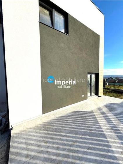 Vila premium P+E 4 cam, asfalt, canalizare,Notariat Miroslava - 14