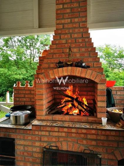 Teren cu cabane A-Frame și priveliște către Munții Făgăraș - 8