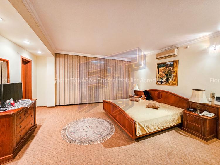 Vanzare casă/vila care refuză trecerea timpului - Zona Capitale - 10