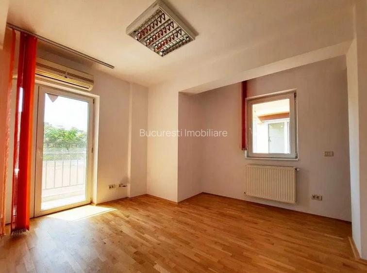 Apartament Duplex 4 Camere,Stefan cel Mare,Centrala termica,,2 bai,curte proprie - 4
