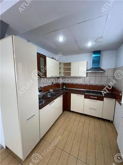 Casa individuala 8 camere 2 garaje 500 mp teren zona Selimbar - 39