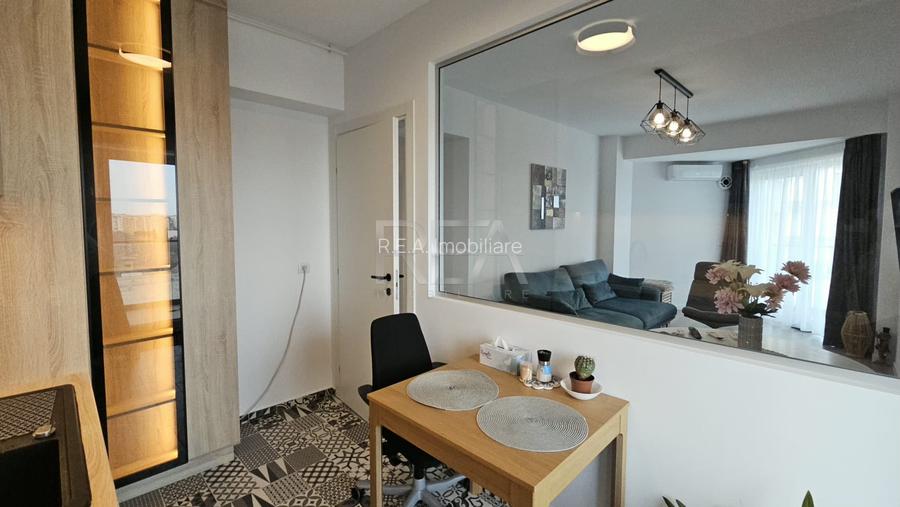 3 camere, vedere panoramică, 13 septembrie - 4