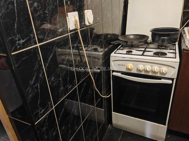 Garsoniera in bloc vila zona Racadau - 7