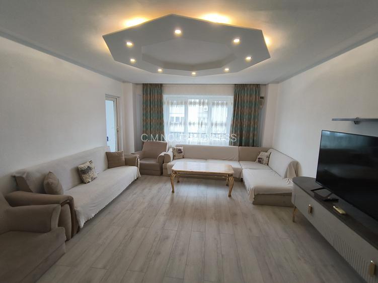 Pacii -3 camere, decomandat - 4