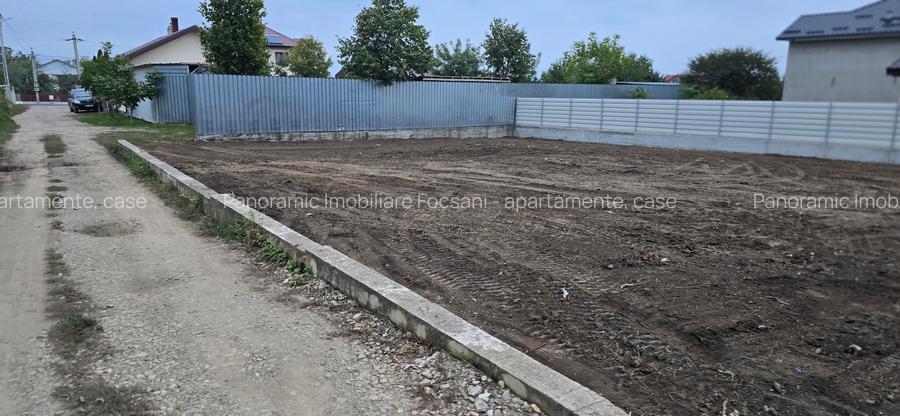 Teren de vanzare 700 mp central Odobesti - 8