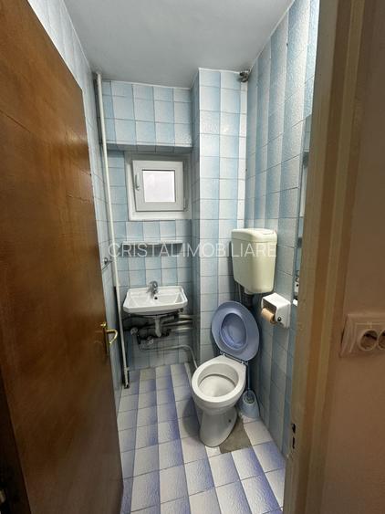 Apartament 3 camere Titan, vis-a-vis metrou, parcare, 2 băi - 14