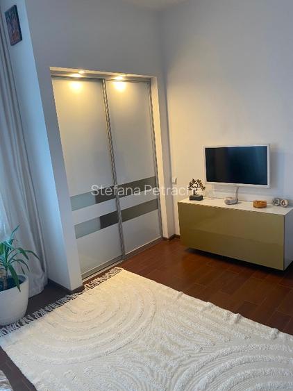 Vând apartament tip studio  - 4