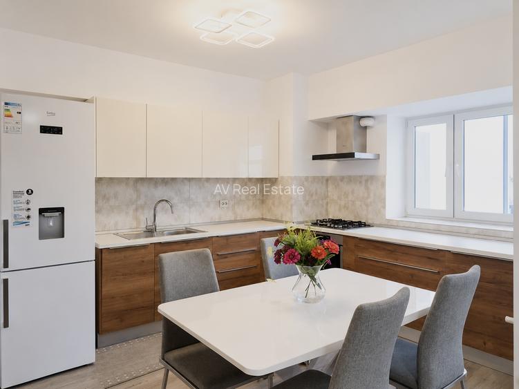 Apartament elegant 3 camere | Cartierul Francez | 114 mp | 2 balcoane | Parcare - 4