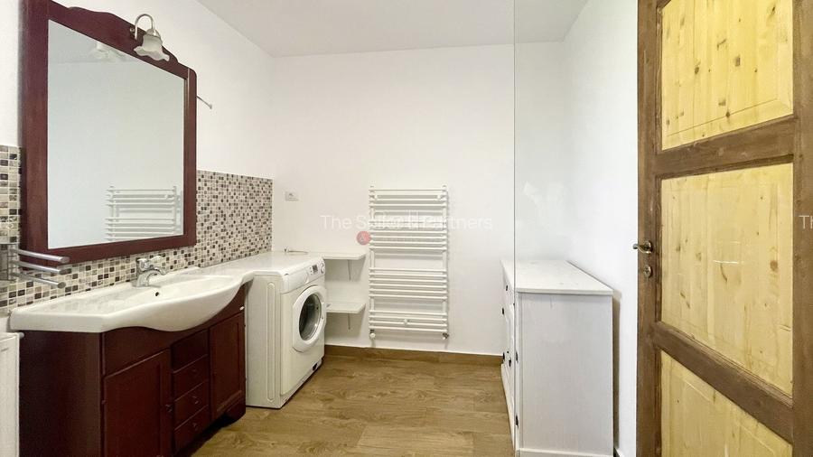 Complex de 3 case pe 18000 mp teren - 30