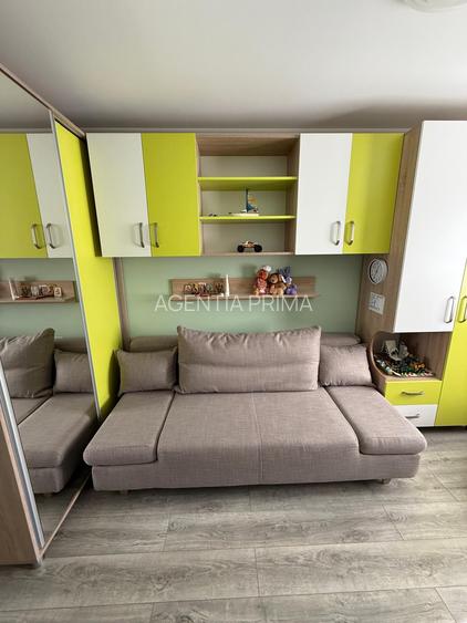 Apartament cu 4 camere semidecomandate, Marasesti - 9