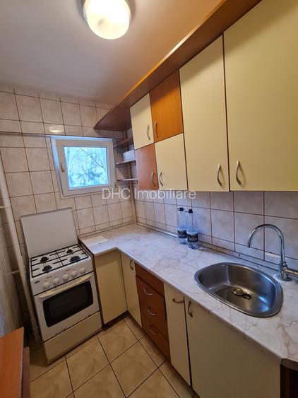 AP. 2 CAM. SEMIDEC. AL. OBREGIA (ZONA PIATA SUDULUI) - 13