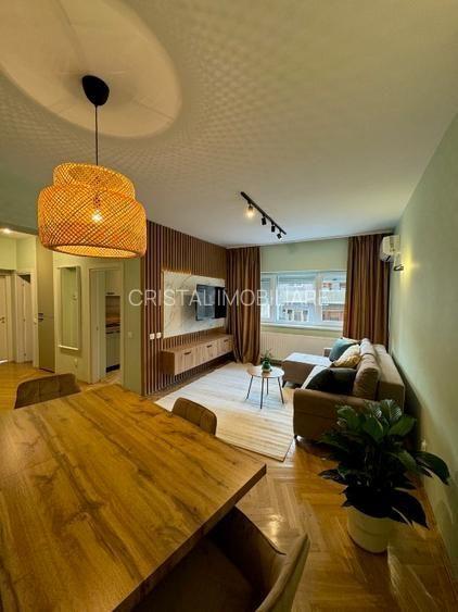 Apartament 2 camere decomandat, renovat complet, parcare, fără risc seismic - 3