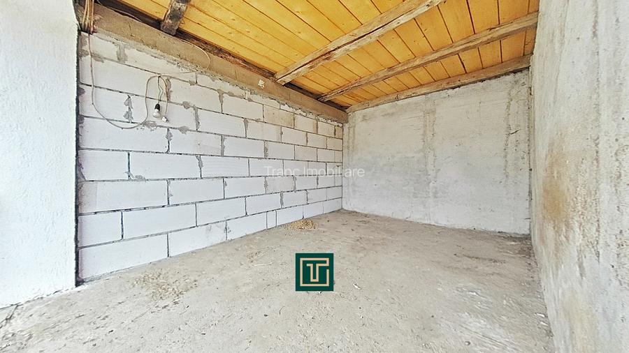 Casă de vânzare cu 4 camere în Zăbrani, teren 578 mp, front generos - 8