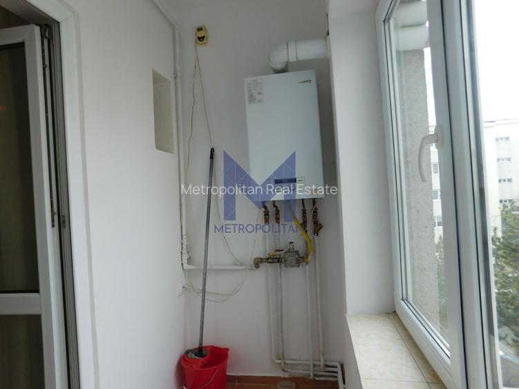 De închiriat apartament 2 camere decomandat, Zorilor - 12