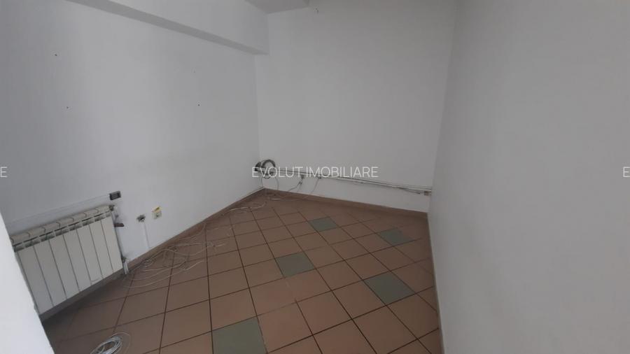 Spațiu comercial de închiriat – Ultracentral, Bd. Ferdinand - 14