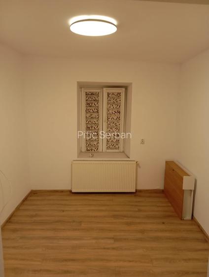 Garsonieră centru vechi, renovată complet, clădire fără risc seismic - 9