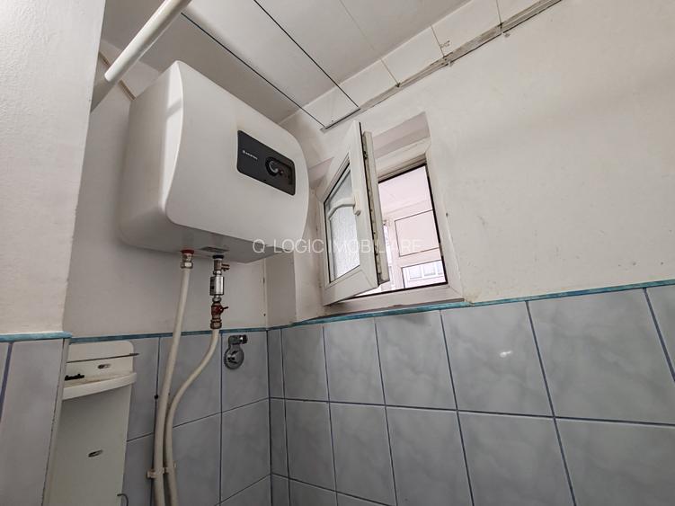 Apartament 3 camere liber la vanzare zona Astra - 14