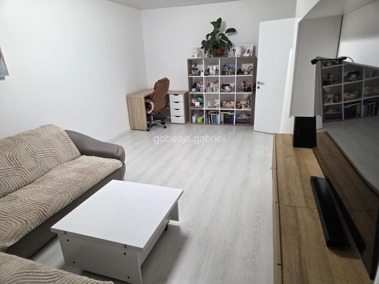 Închiriez apartament cu 2 camere 64 mp + loc de parcare-Drumul Binelui-Sector 4 - 2
